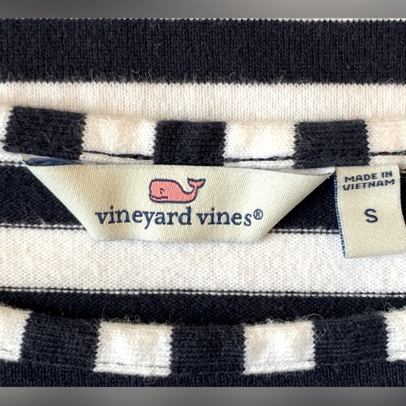 Vineyard Vines Dress - Picture 5 of 6